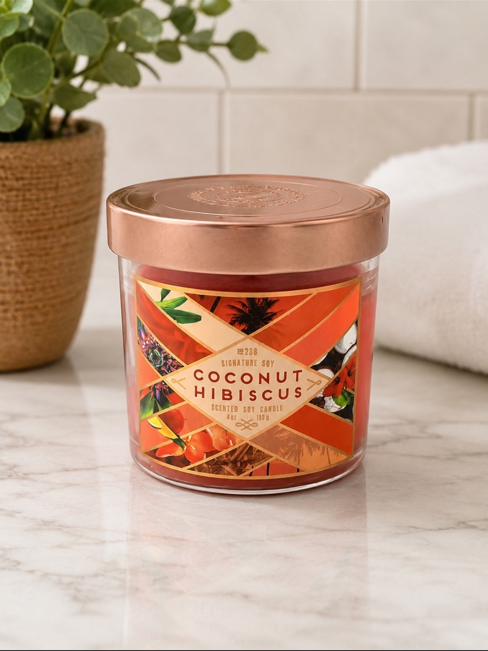 Bath & Body Works Coconut Hibiscus 4 oz Scented Soy Candle